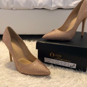 Rose gold Pumps